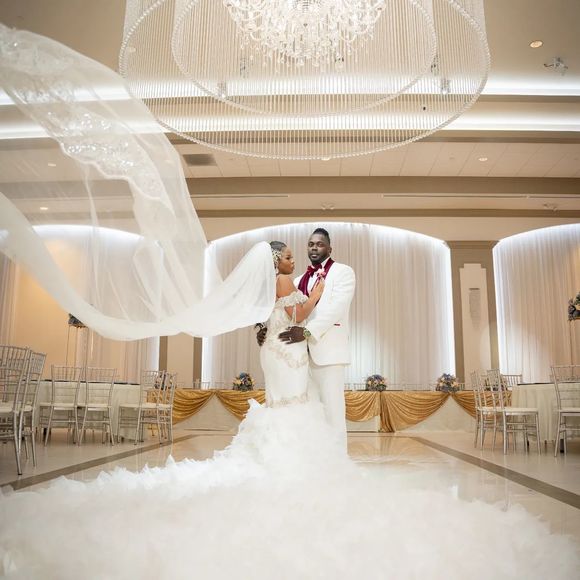 White Whitaker Size 12 Mermaid dress - Picture 1 of 2